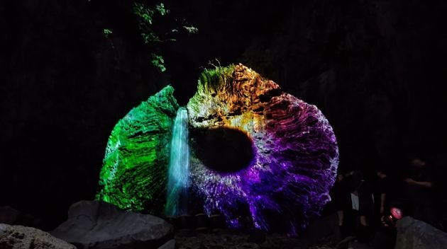 오르빛 재인폭포