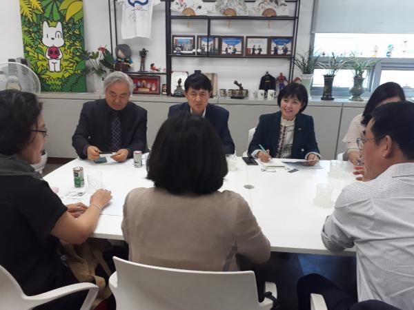 천영미 제1교육위원장, 부천시 소재 한국만화영상진흥원 방문