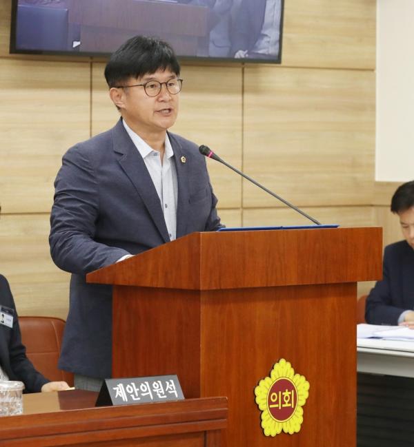 김경호 경기도의원 대표발의, 친일잔재청산 특별위원회 구성 결의안 상임위 통과