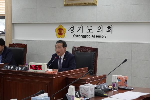 “한정면허의 시외버스면허전환정책 실패 지적”