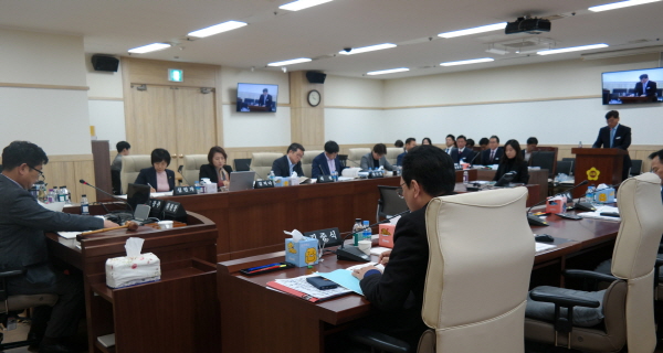 경제노동위원회, 경기대진테크노파크 행정사무감사 관련