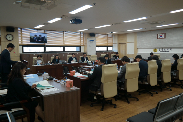 경제노동위원회, 융기원 예산 확대 및 연구인력 처우개선 강조