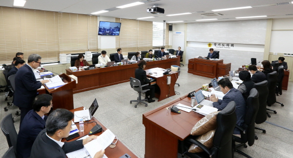 경기도의회 보건복지위, 2019 종합행정사무감사 가져