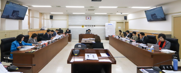 경기도 여성가족평생교육위원회 평생교육, 여성, 아동돌봄, 다문화 등 분야 2020년 예산 6조 6,092억 심의 의결