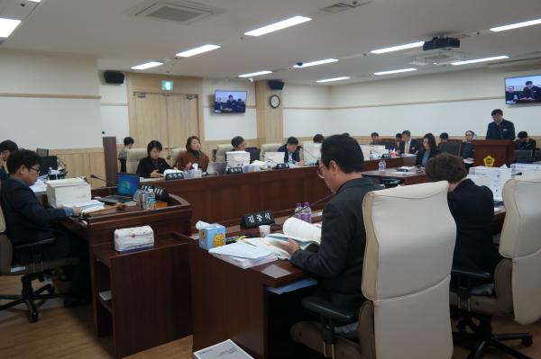 경제노동위원회, 2020년도 노동국 본예산 및 기금운용계획안 심의