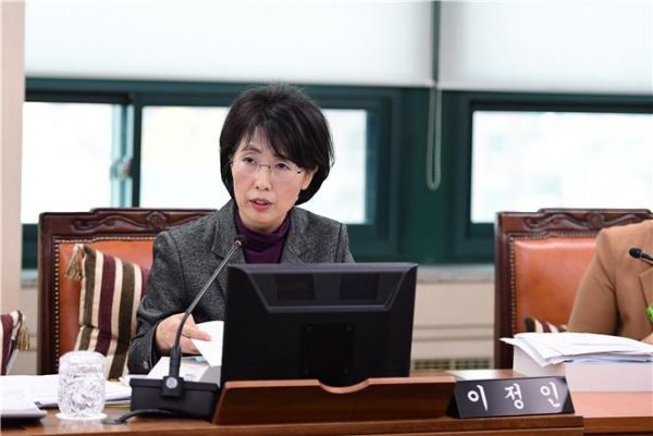 서울시의회 보건복지위원회 이정인 의원