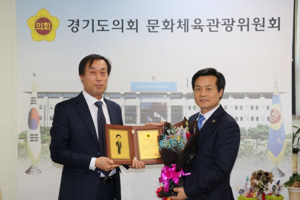 문형근 경기도의원, “2019 행정사무감사 최우수의원 선정”