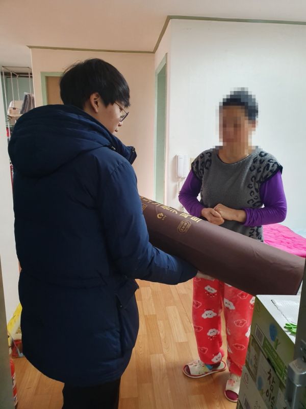 소요동 행정복지센터, 동절기 취약계층에 전기매트 지원