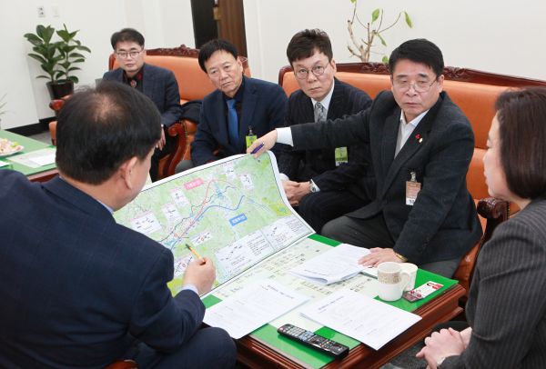 제2경춘국도 가평군 노선(안) 관철 나선다