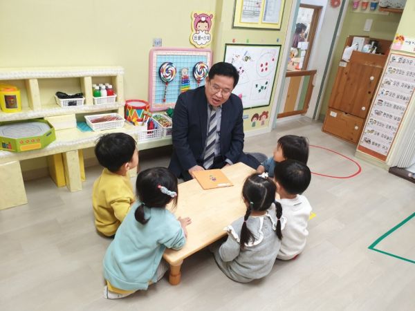 평택시 함재규 신임 지산동장, 지산어린이집 방문 현장 행정 눈길