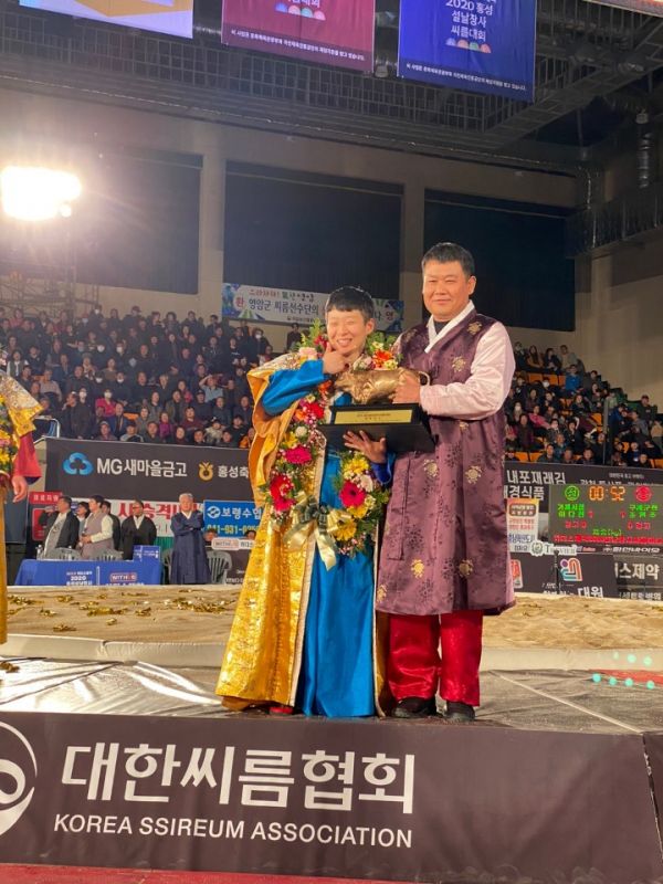 안산시청 이아란, 설날장사 씨름대회 매화급 꽃가마