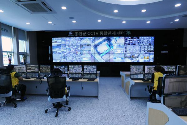 홍천군 CCTV 통합관제센터와 홍천경찰서, 치매환자 구조하다