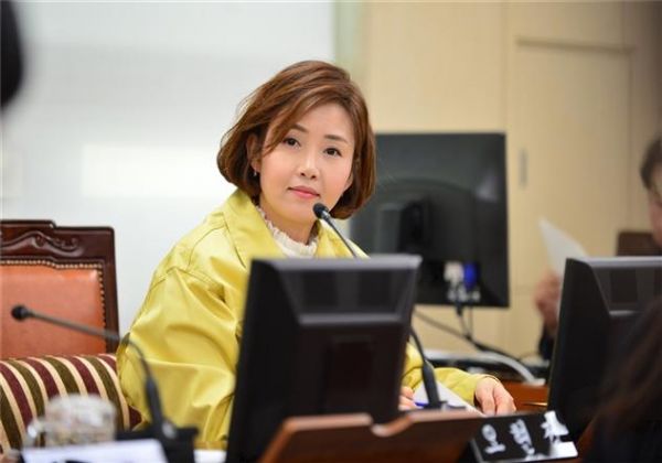 29일 대응상황을 보고 받는 오현정 부위원장