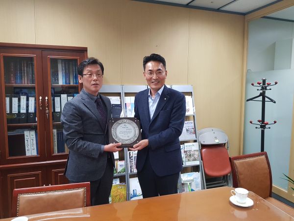 6개 전·현직 기관장 명예가평군민 되다