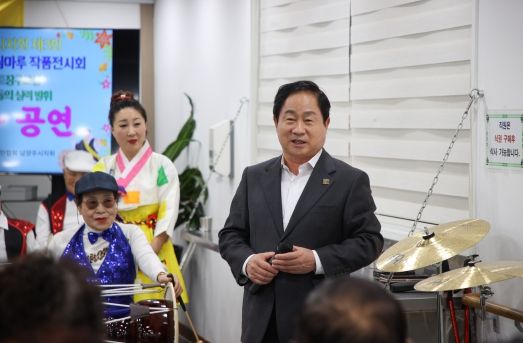 (사)경기도지체장애인협회 남양주시지회, 장애 어르신 쉼마루 작품전시회 개최