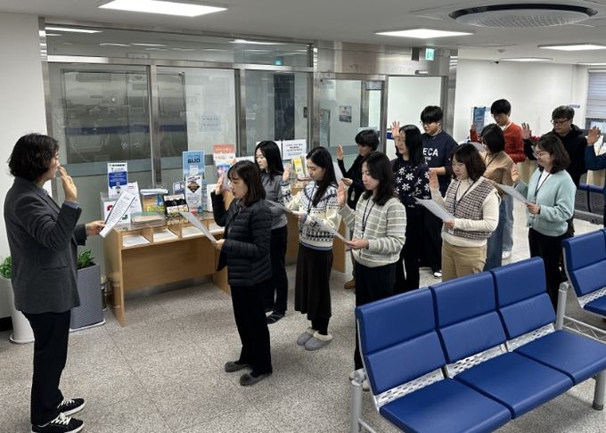 구리시 인창동, 을사년 ‘친절 다짐식’으로 최고의 민원 서비스 제공 추진