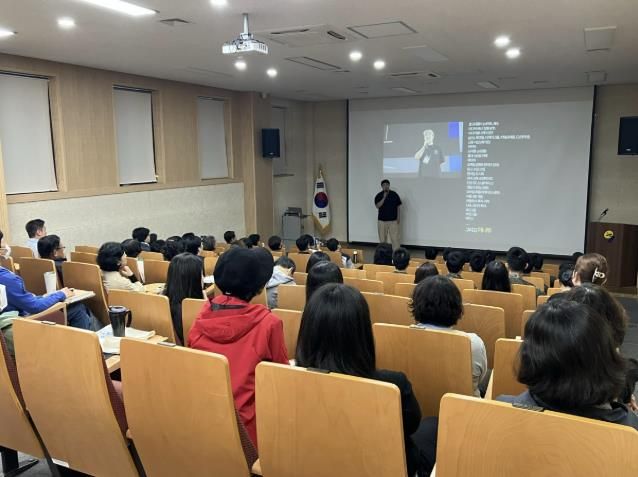 연천군, 야나두 김민철 대표 강연장 가득 메우며 '다달이 인문학 10월' 강연 성황 마무리