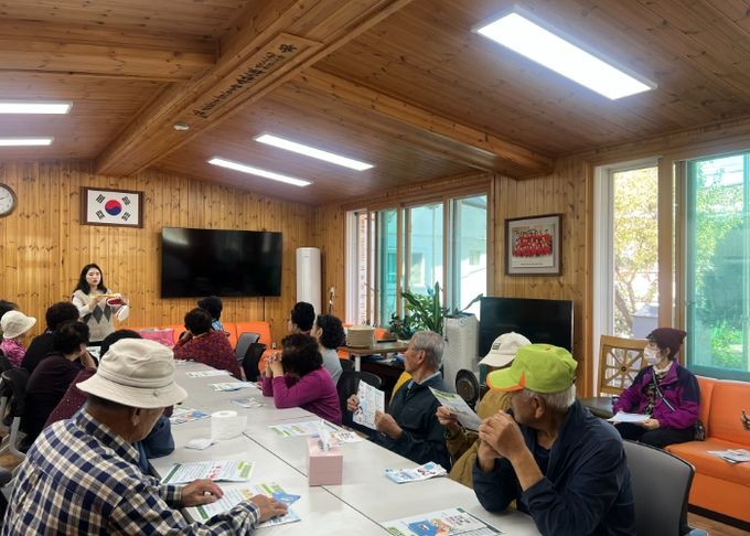 가평군보건소, 경로당 찾아가는 건강교실 운영