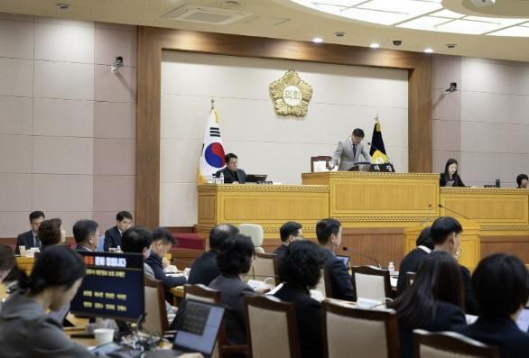 제382회 임시회 제7차 본회의가 열리고 있는 양주시의회 본회의장