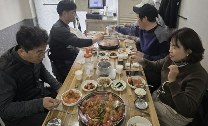 수원시 팔달구 매교동, 환경관리원 격려 간담회 실시