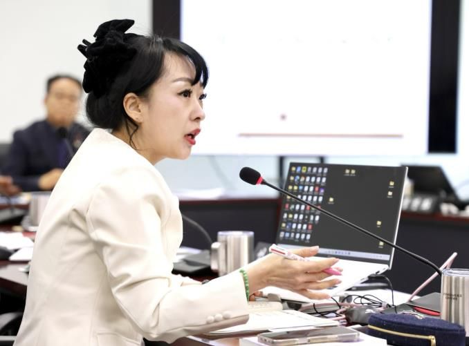 성남시의회 이영경 의원, '공무원 복지 향상 및 가족 친화 환경 조성을 위한 휴가 확대 개정안 발의'