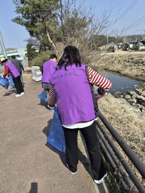 고양시 주교동 통장협의회, 봄맞이 마을대청소 실시