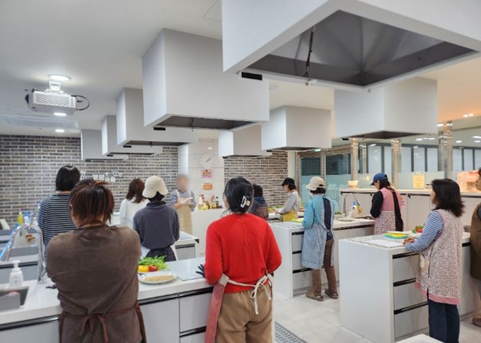 소하건강생활지원센터에서 영양교육이 진행 중이다.