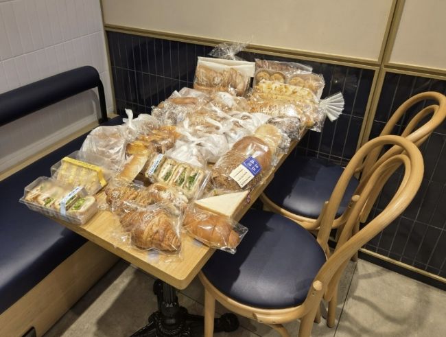 수원시 영통구 광교1동, 지역사회보장협의체의 나눔으로 하나 되는 '사랑의 빵 봉사'